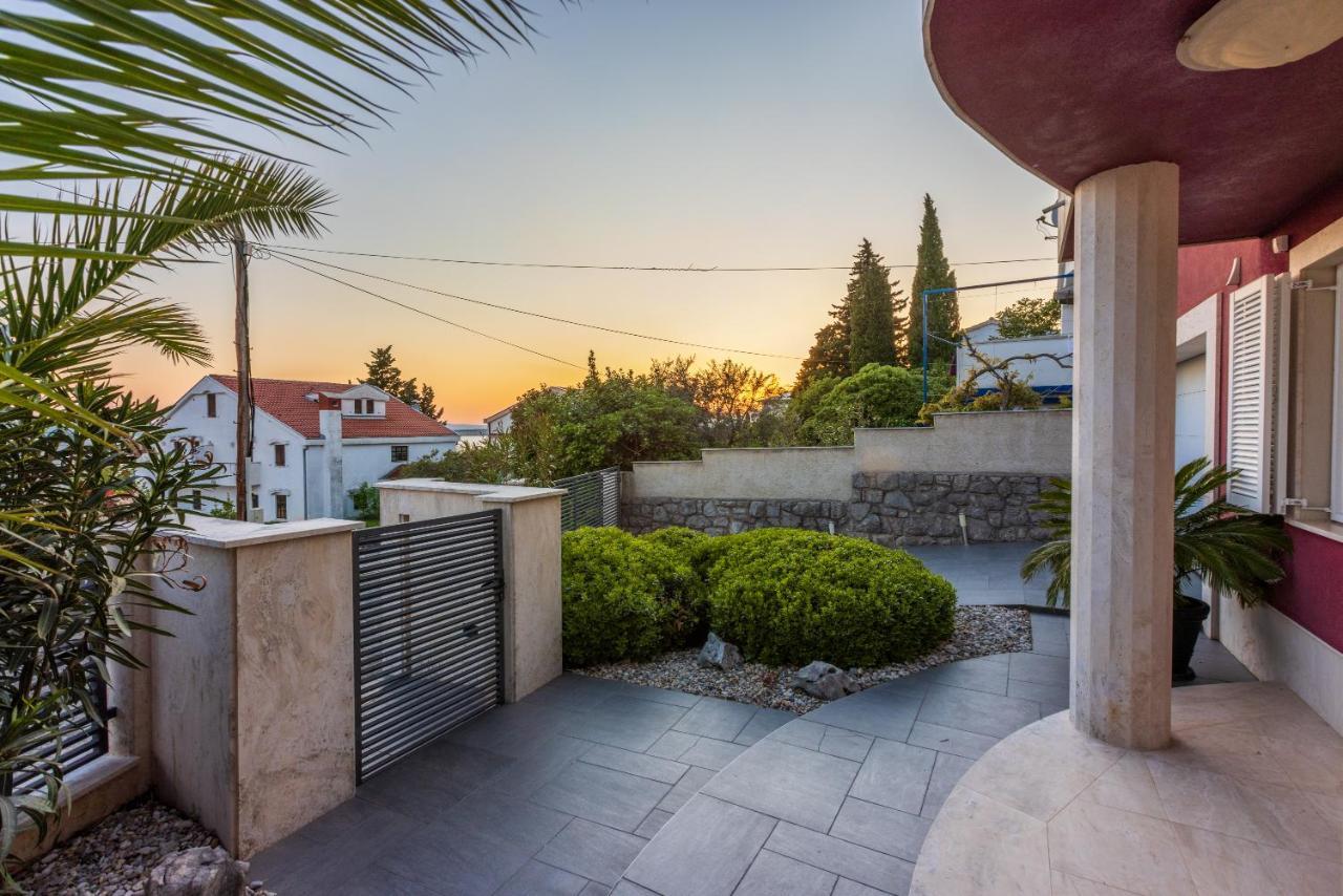 Villa M Dramalj Exterior photo
